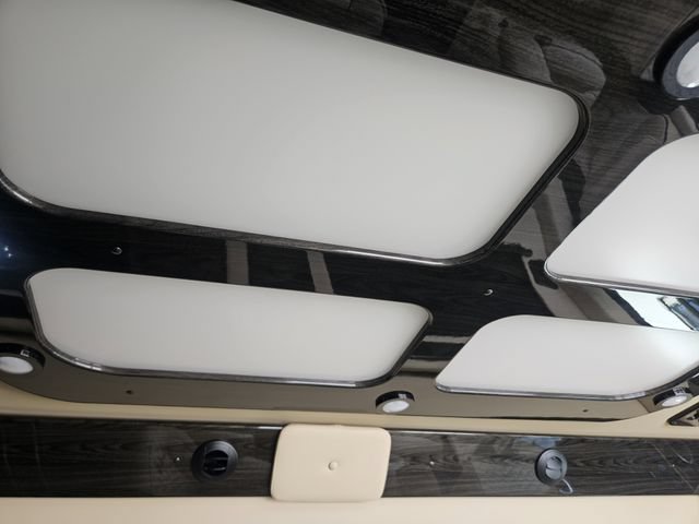 Used 2023 Mercedes-Benz Sprinter 2500 image 13