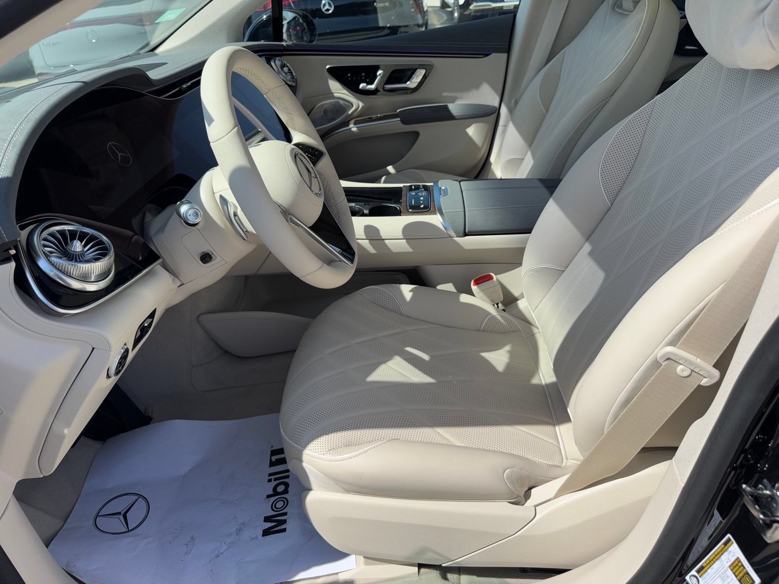 New 2026 Mercedes-Benz EQS 580 4MATIC Sedan image 15