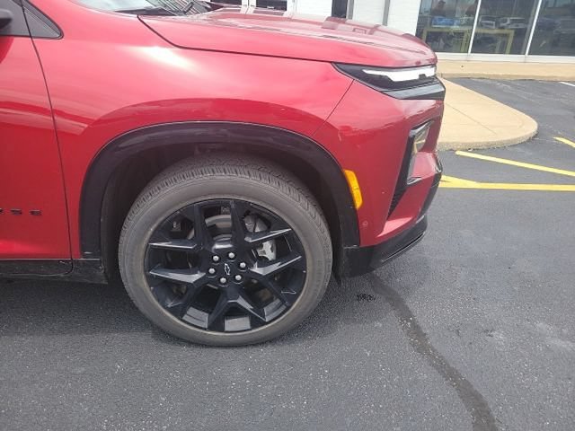 Used 2024 Chevrolet Traverse RS AWD/4WD image 6