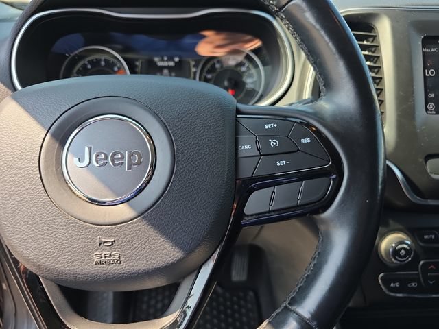 Used 2020 Jeep Cherokee Latitude Plus AWD/4WD image 21