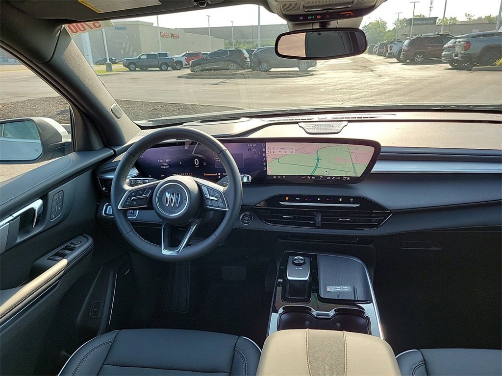 New 2025 Buick Enclave Preferred w/ Power Package image 9