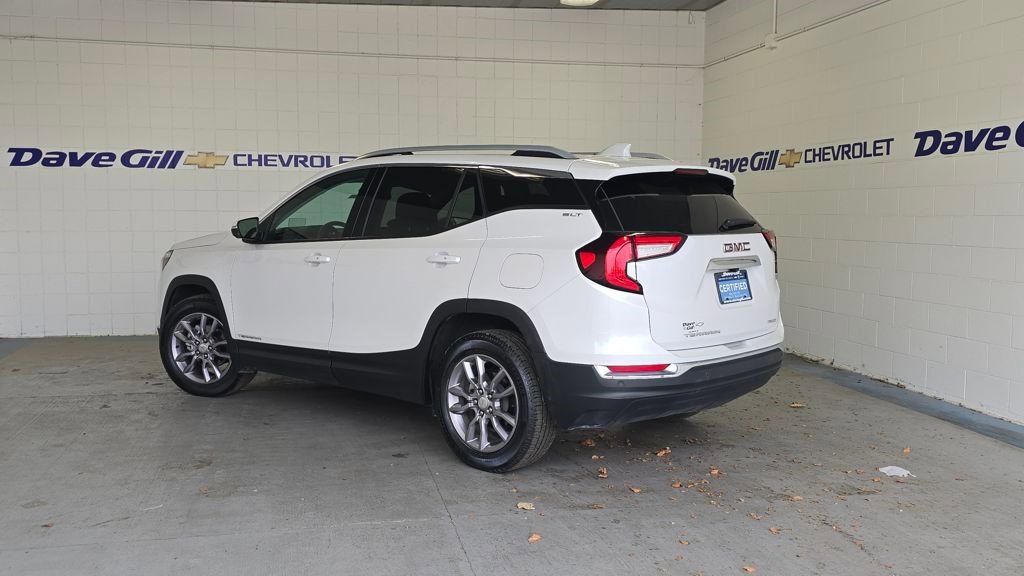 Certified 2022 GMC Terrain SLT w/ Tech Package image 10