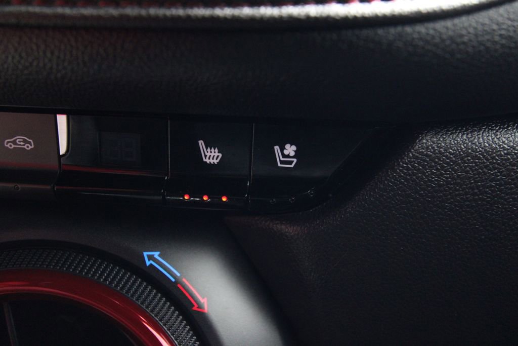 Used 2023 Chevrolet Blazer RS w/ Driver Confidence II Package image 31