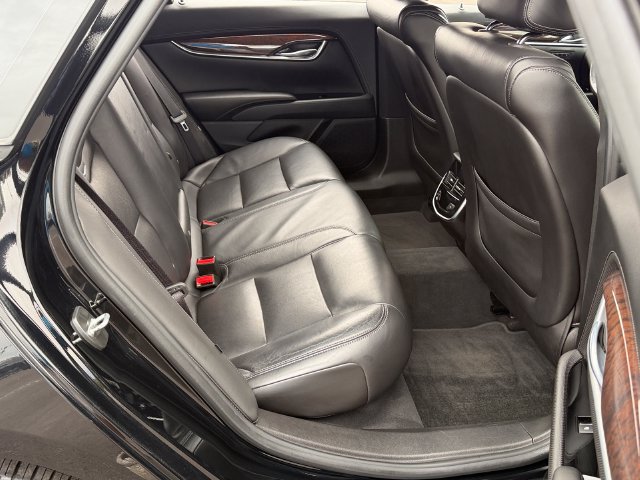 Used 2016 Cadillac XTS Luxury FWD image 25