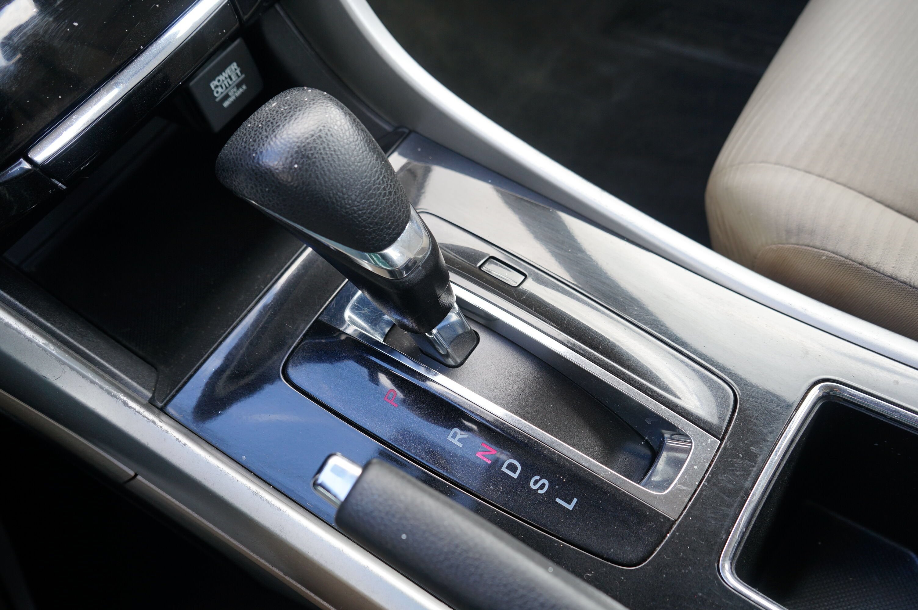 Used 2017 Honda Accord LX image 15