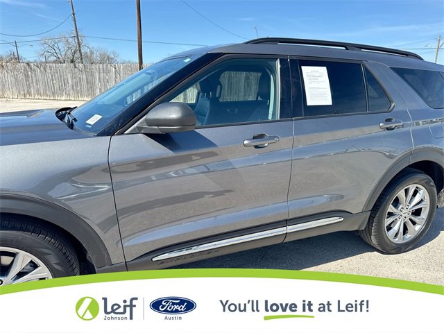 Used 2023 Ford Explorer XLT w/ Equipment Group 202A image 35