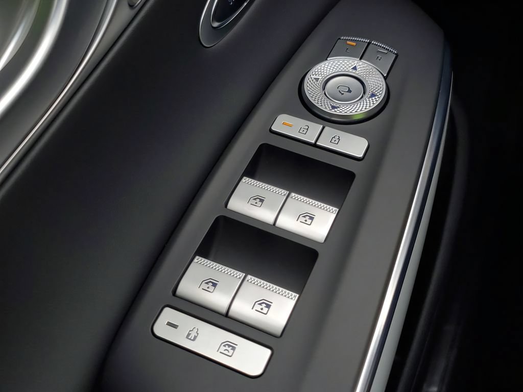 New 2026 Genesis GV70 2.5T Sport Prestige AWD/4WD image 18