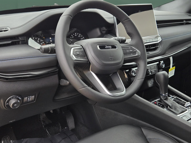 New 2026 Jeep Compass Latitude AWD/4WD image 19