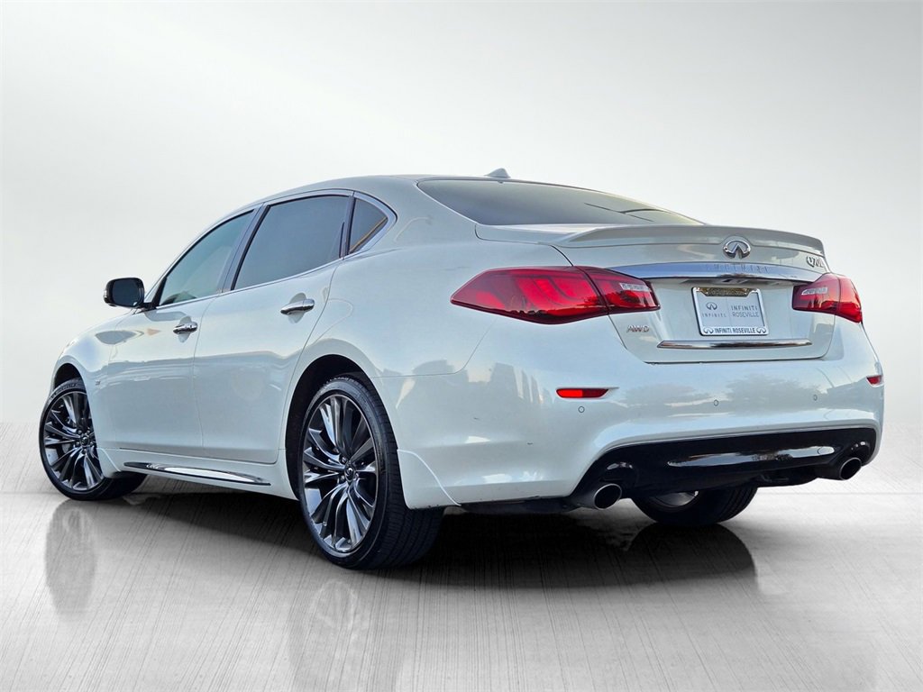 Used 2018 INFINITI Q70 L 3.7 image 6