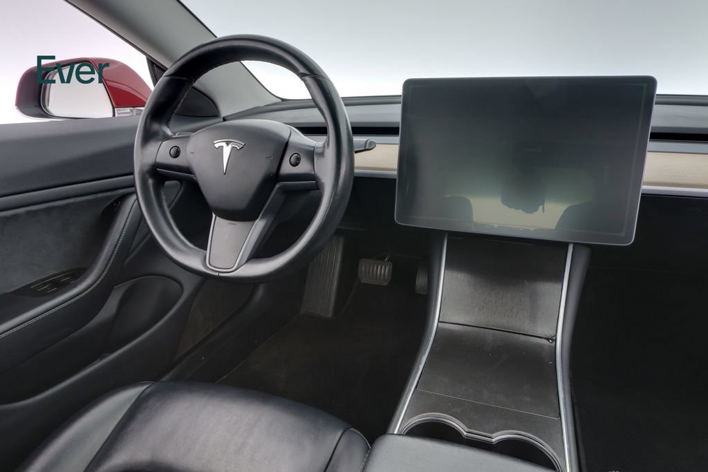 Used 2018 Tesla Model 3 Long Range RWD image 25