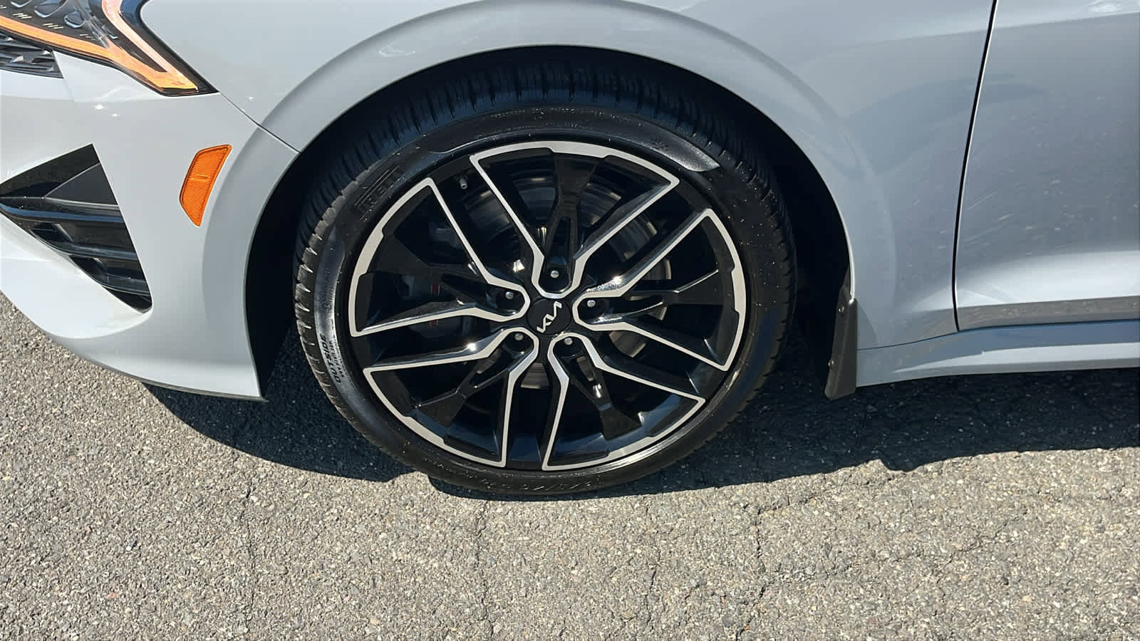 Used 2023 Kia K5 GT FWD image 8