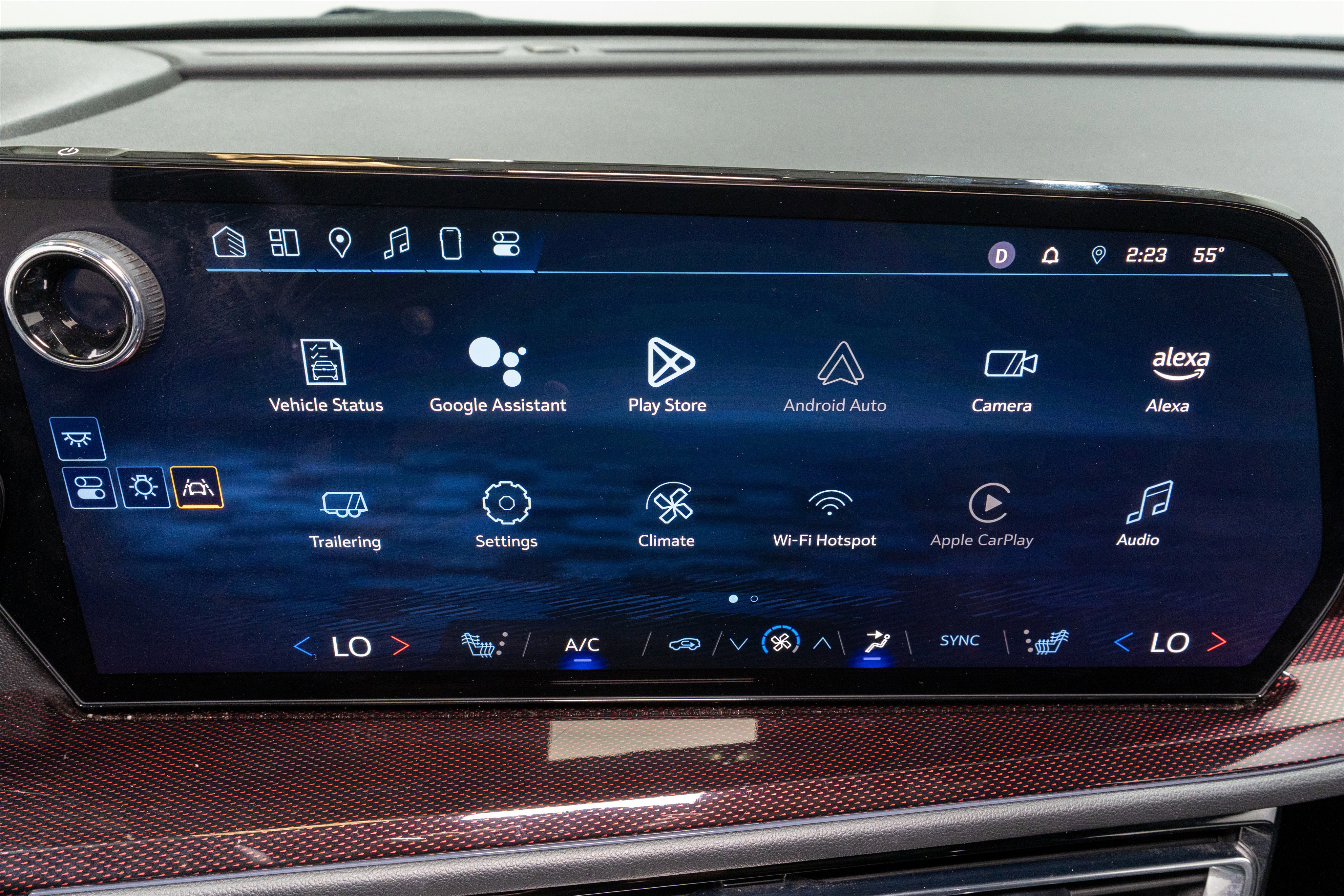 Used 2024 Chevrolet Traverse Z71 AWD/4WD image 17