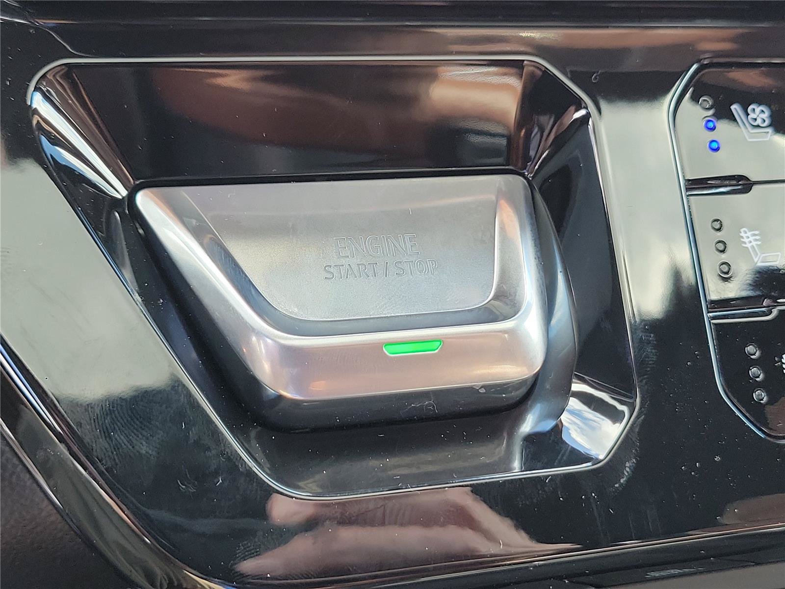 New 2026 GMC Sierra 2500 Denali Ultimate AWD/4WD image 29