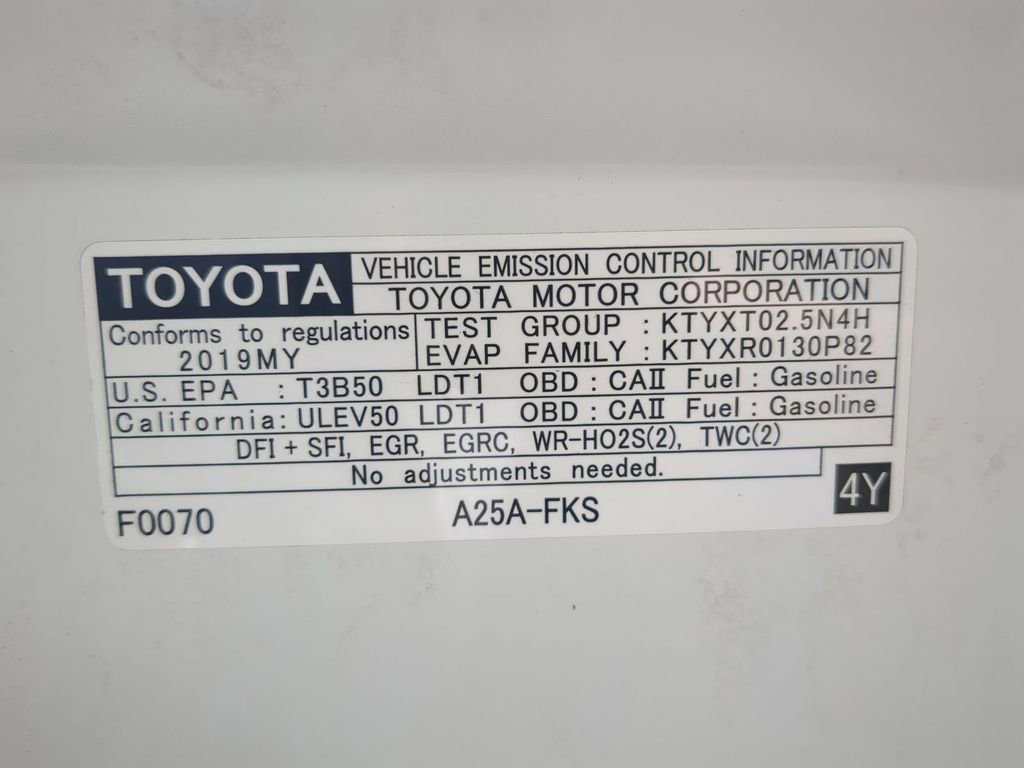 Used 2019 Toyota RAV4 XLE Premium w/ Carpet Mat Package FWD image 37