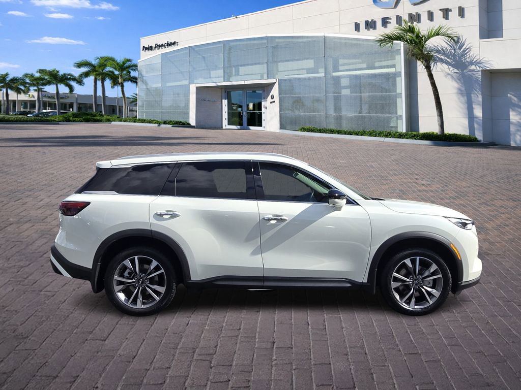 Certified 2023 INFINITI QX60 Luxe w/ Cargo Package image 8