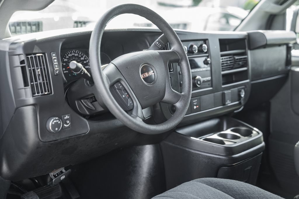 Used 2024 GMC Savana 2500 w/ Driver Convenience Package RWD image 18