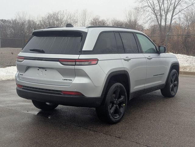 New 2025 Jeep Grand Cherokee Limited image 3