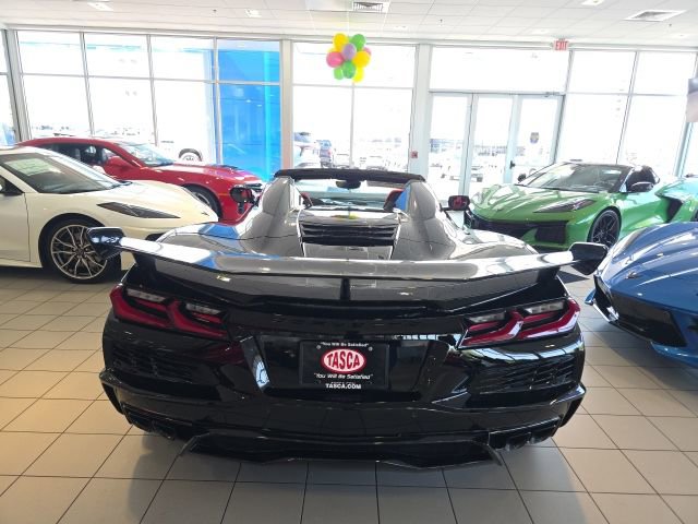 New 2026 Chevrolet Corvette E-Ray image 3