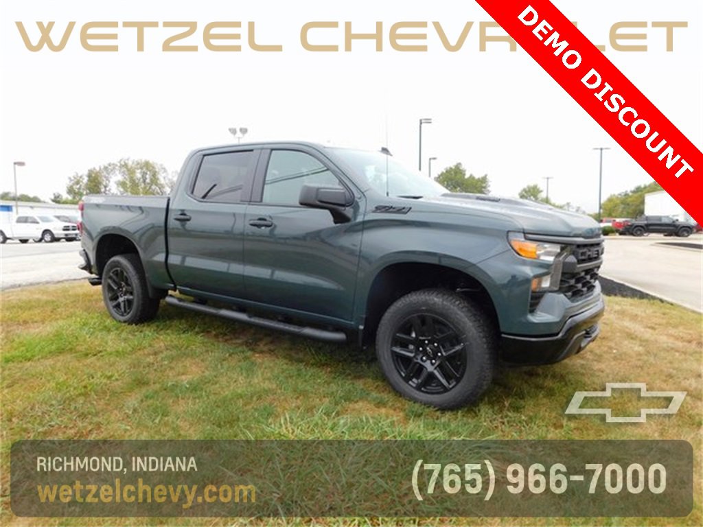 New 2026 Chevrolet Silverado 1500 Custom Trail Boss w/ Turbomax Blackout Package image 1