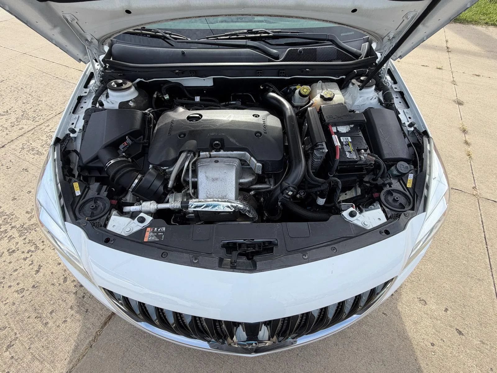 Used 2017 Buick Regal Premium FWD image 24