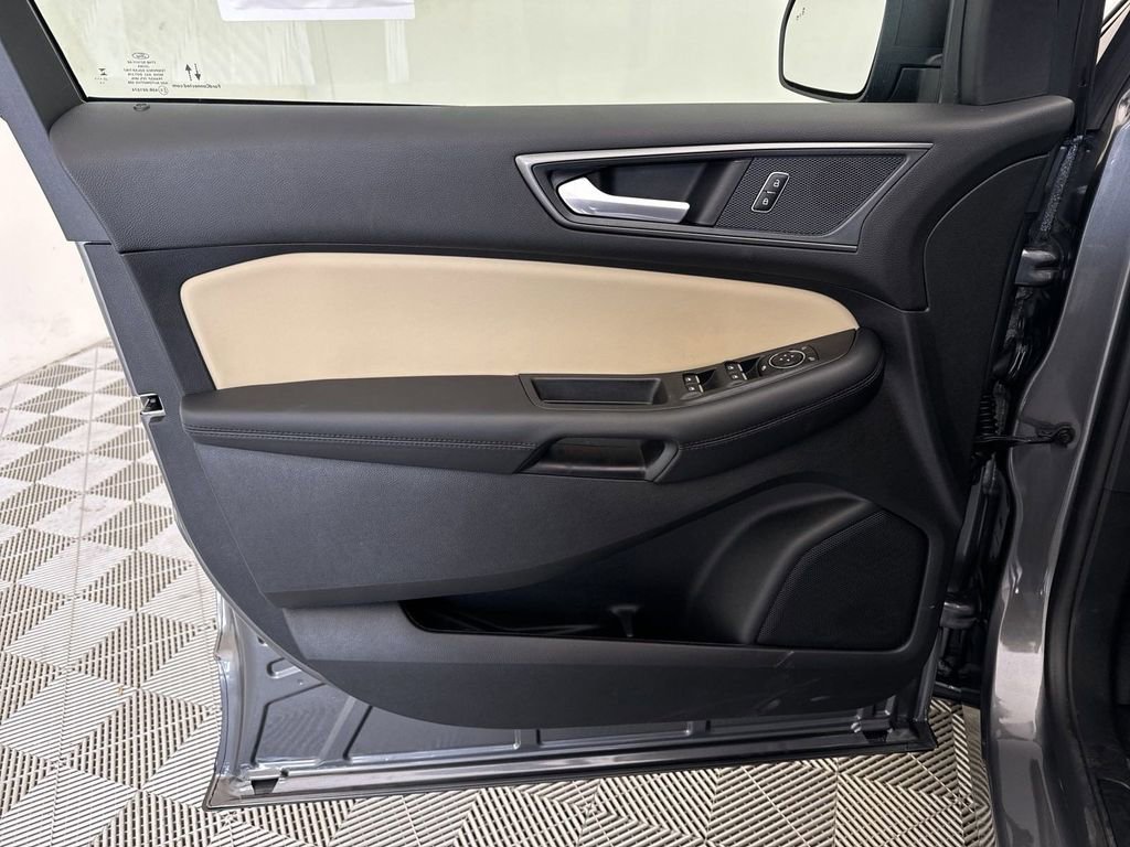 New 2024 Ford Edge SE image 20