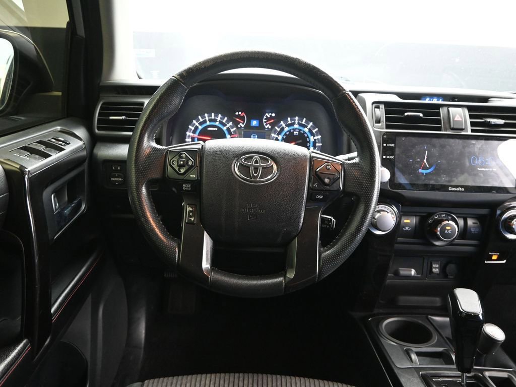 Used 2016 Toyota 4Runner Trail image 30