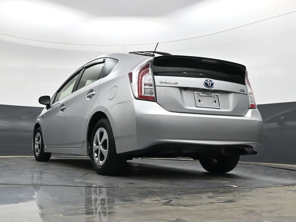 Used 2015 Toyota Prius Two image 29