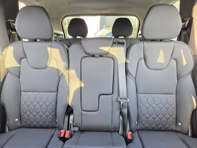 New 2026 Volvo XC90 B6 Plus AWD/4WD image 11