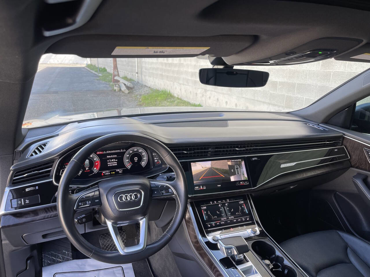 Used 2021 Audi Q8 Prestige image 13