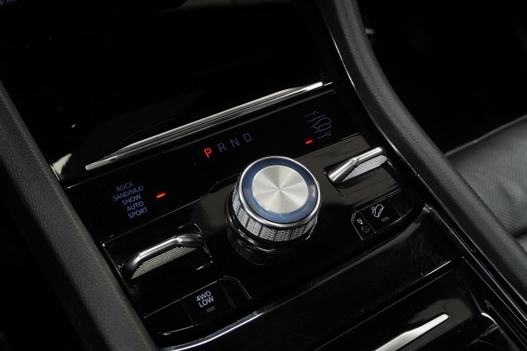 Certified 2023 Jeep Grand Cherokee L Overland image 40