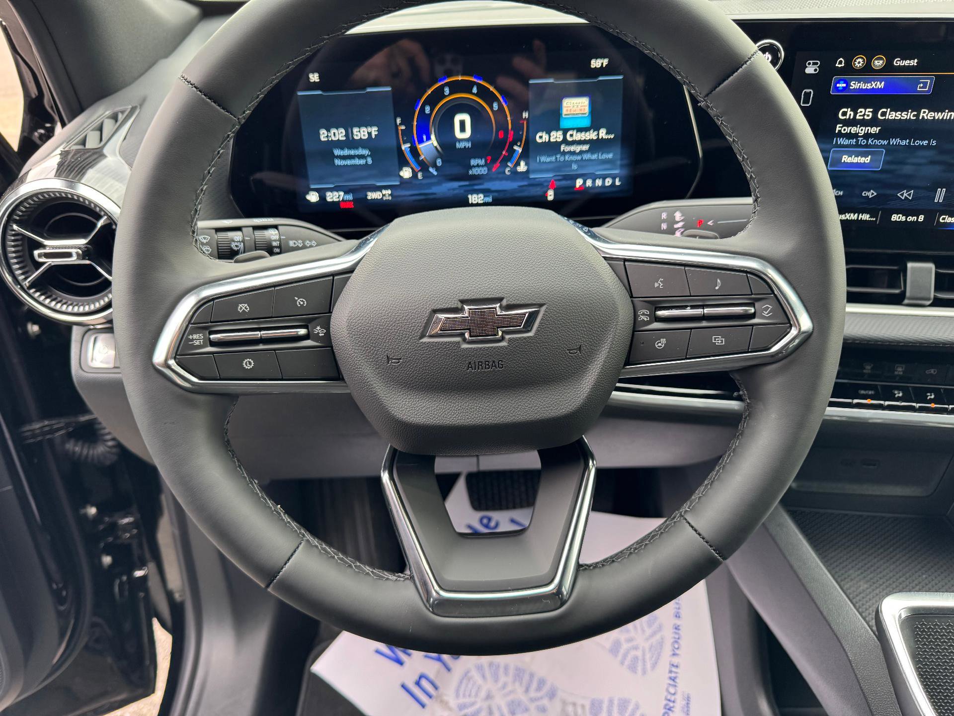 New 2026 Chevrolet Equinox LT w/ Midnight Edition image 23