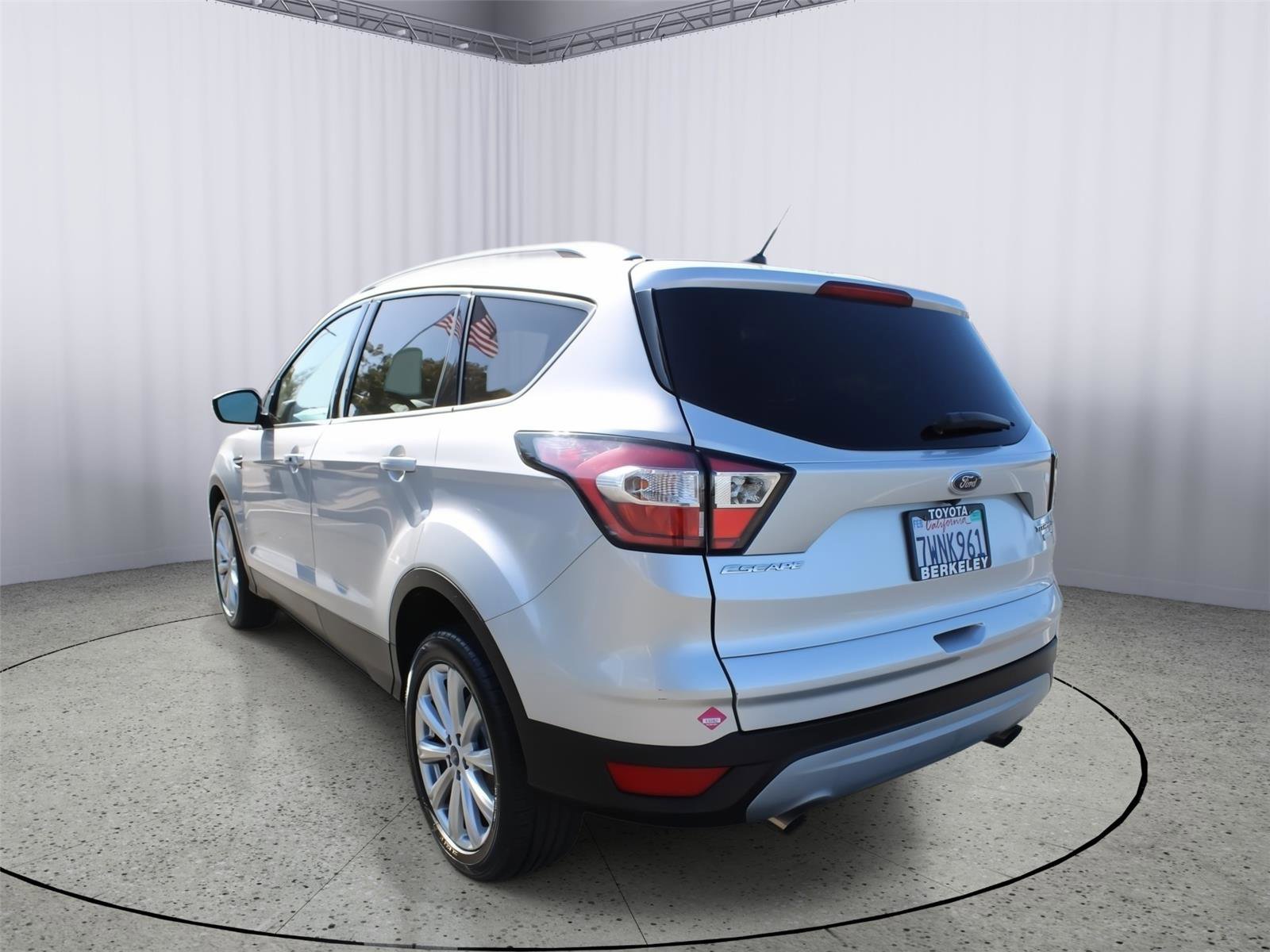Used 2017 Ford Escape Titanium image 6