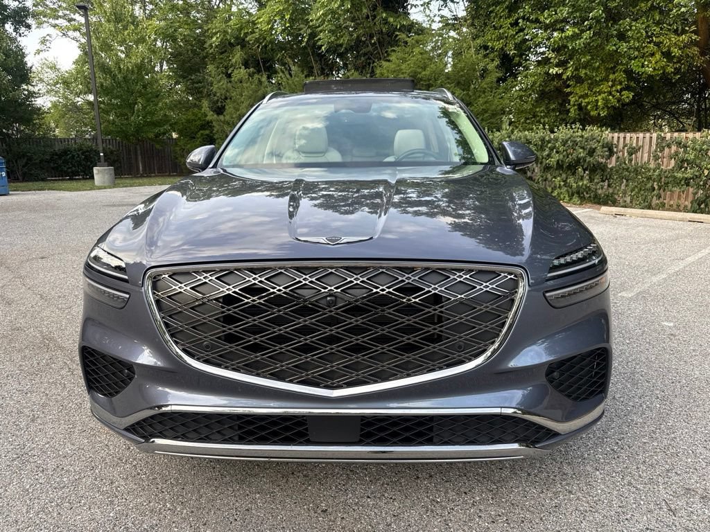 Used 2026 Genesis GV70 2.5T Advanced AWD/4WD image 3