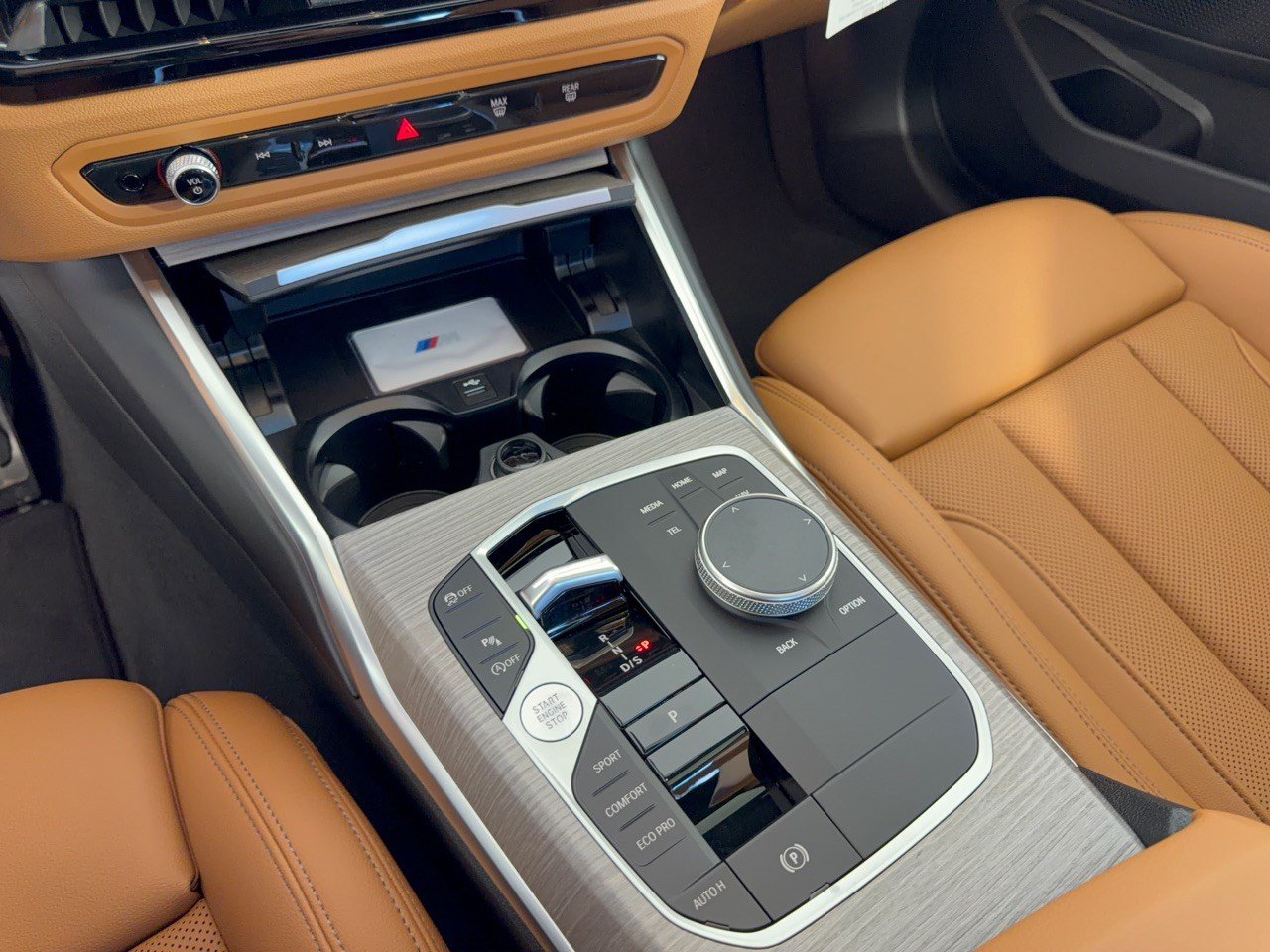 New 2026 BMW 330i Sedan w/ M Sport Package RWD image 22