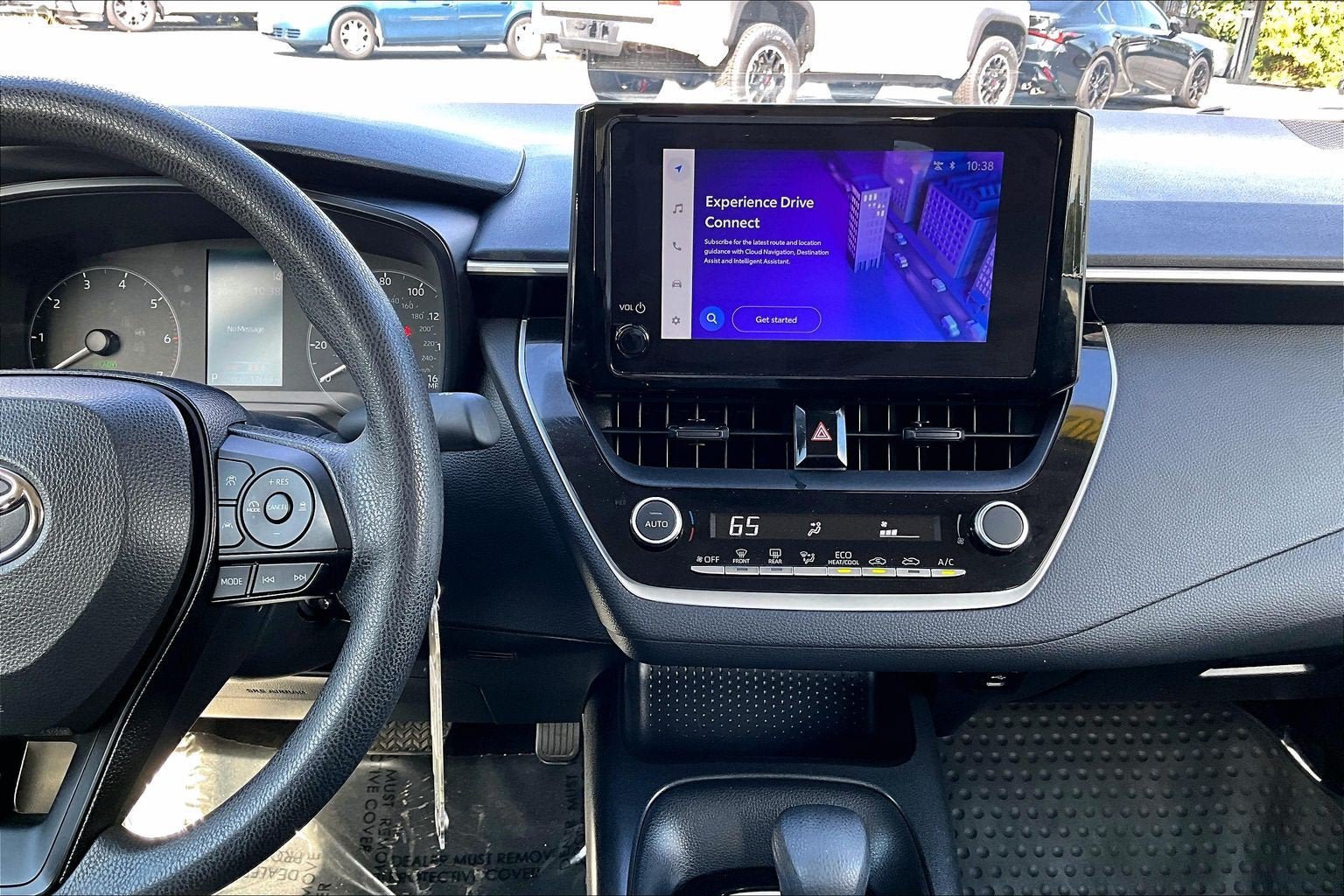 Used 2025 Toyota Corolla LE FWD image 6