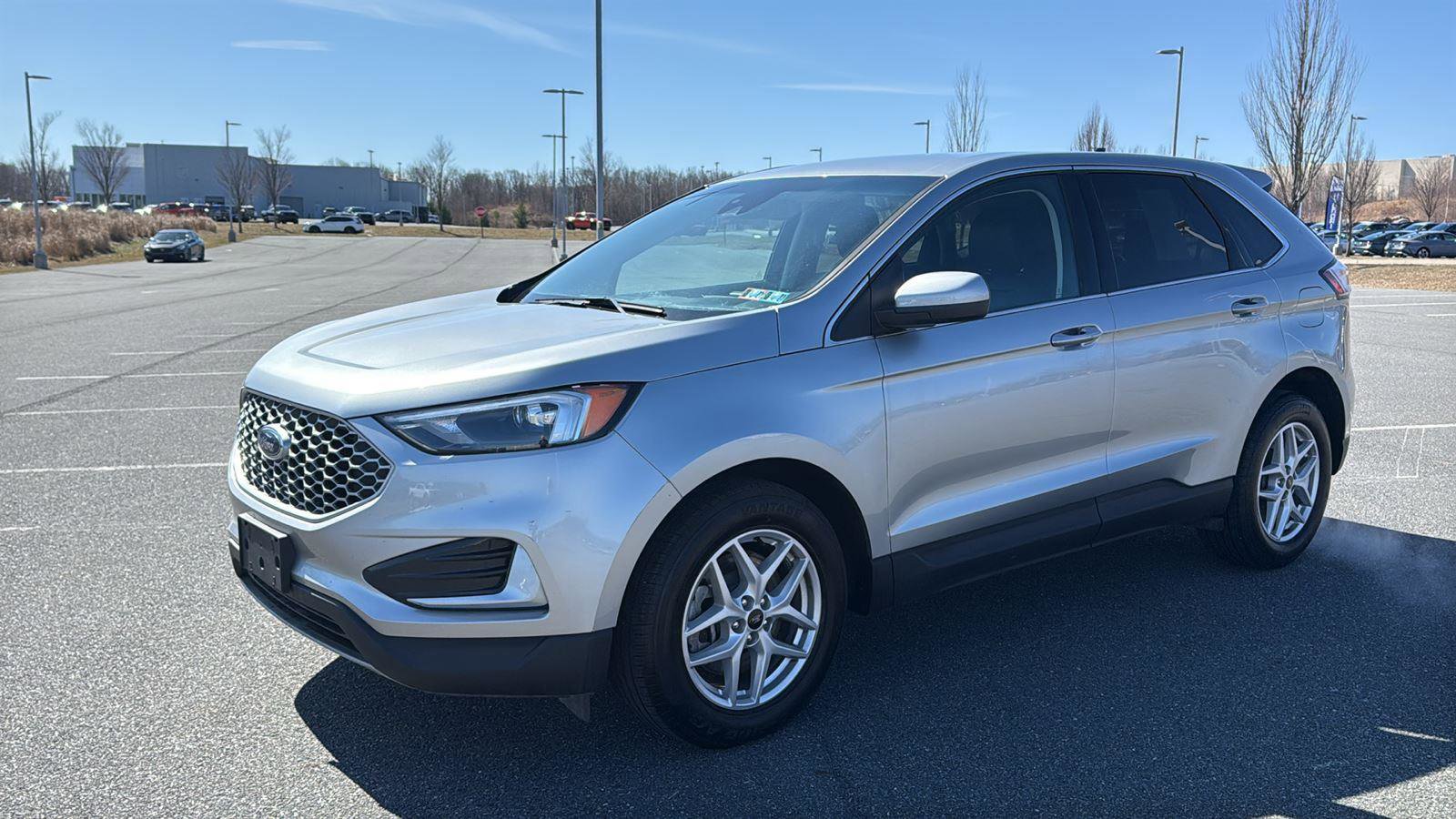 Used 2024 Ford Edge SEL AWD/4WD image 14