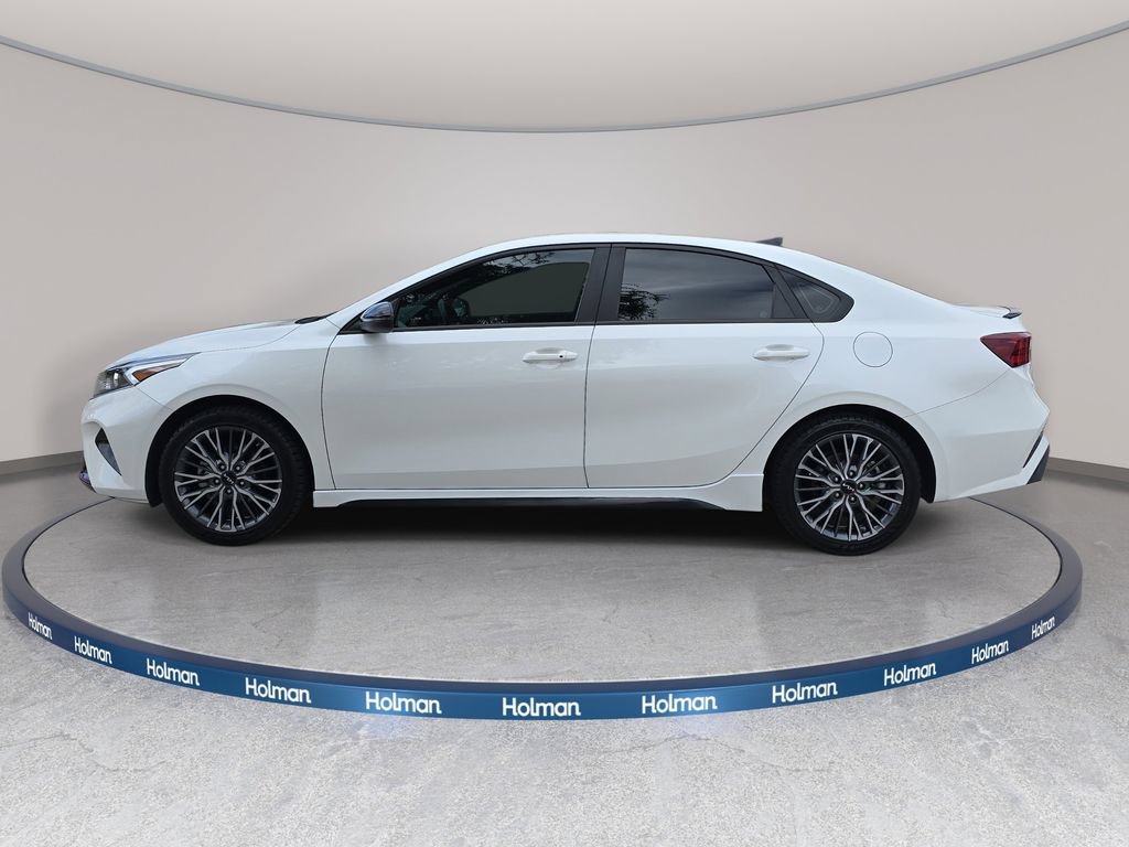 Used 2023 Kia Forte GT-Line w/ GT-Line Premium Package FWD image 9