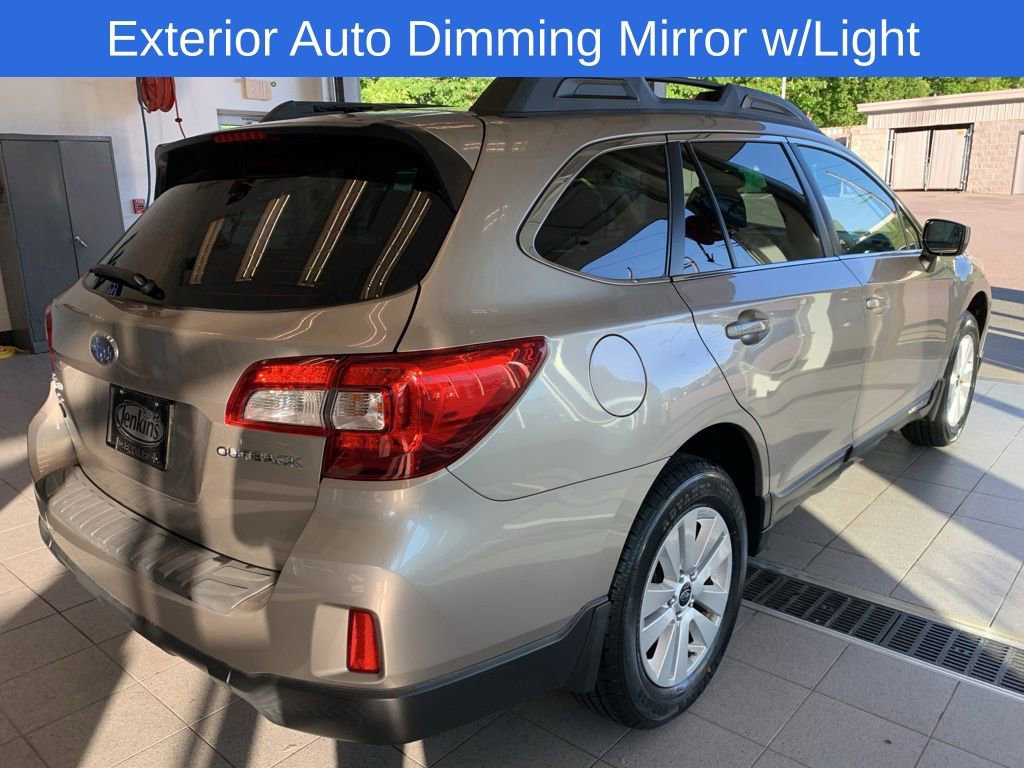 Used 2015 Subaru Outback 2.5i Premium AWD/4WD image 12