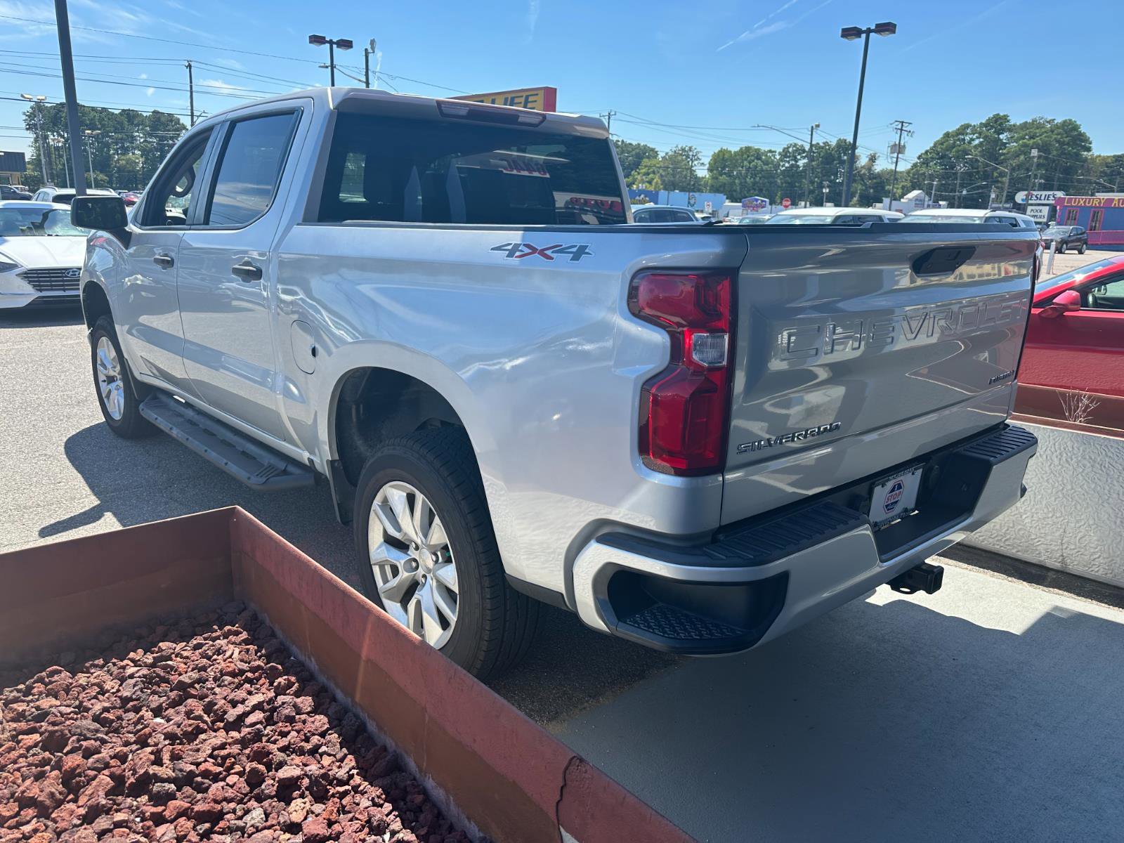 Used 2019 Chevrolet Silverado 1500 Custom w/ Custom Value Package image 8