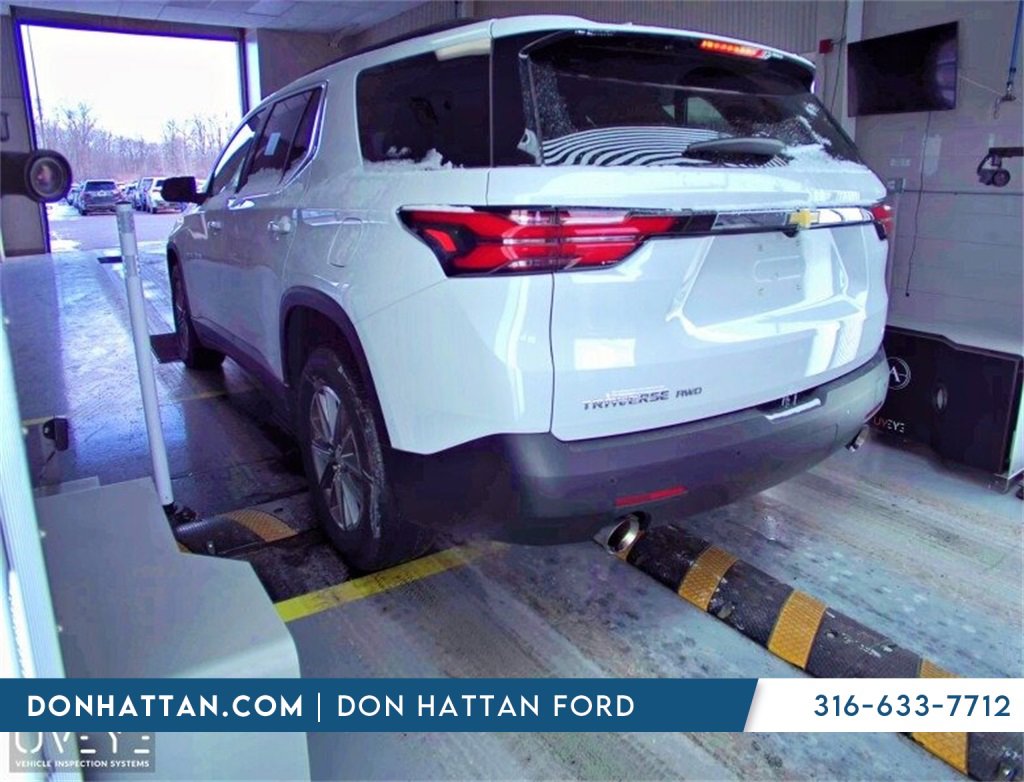 Used 2022 Chevrolet Traverse LT w/ LPO, Floor Liner Package image 5