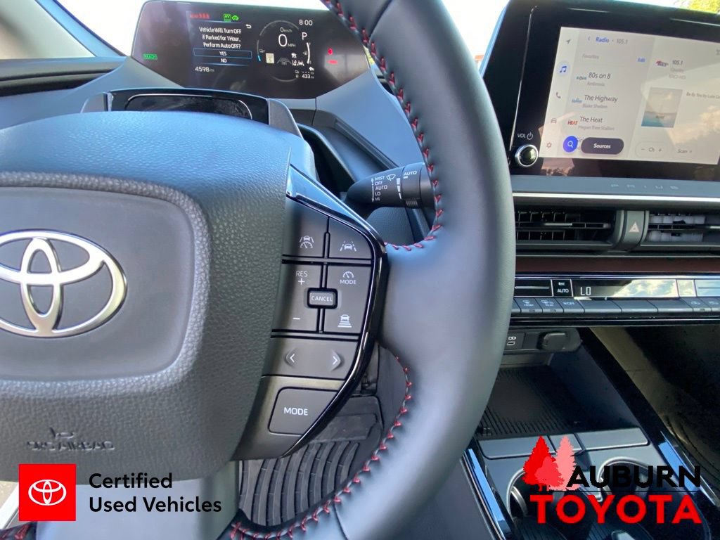 Certified 2026 Toyota Prius Plug-In Hybrid FWD image 37
