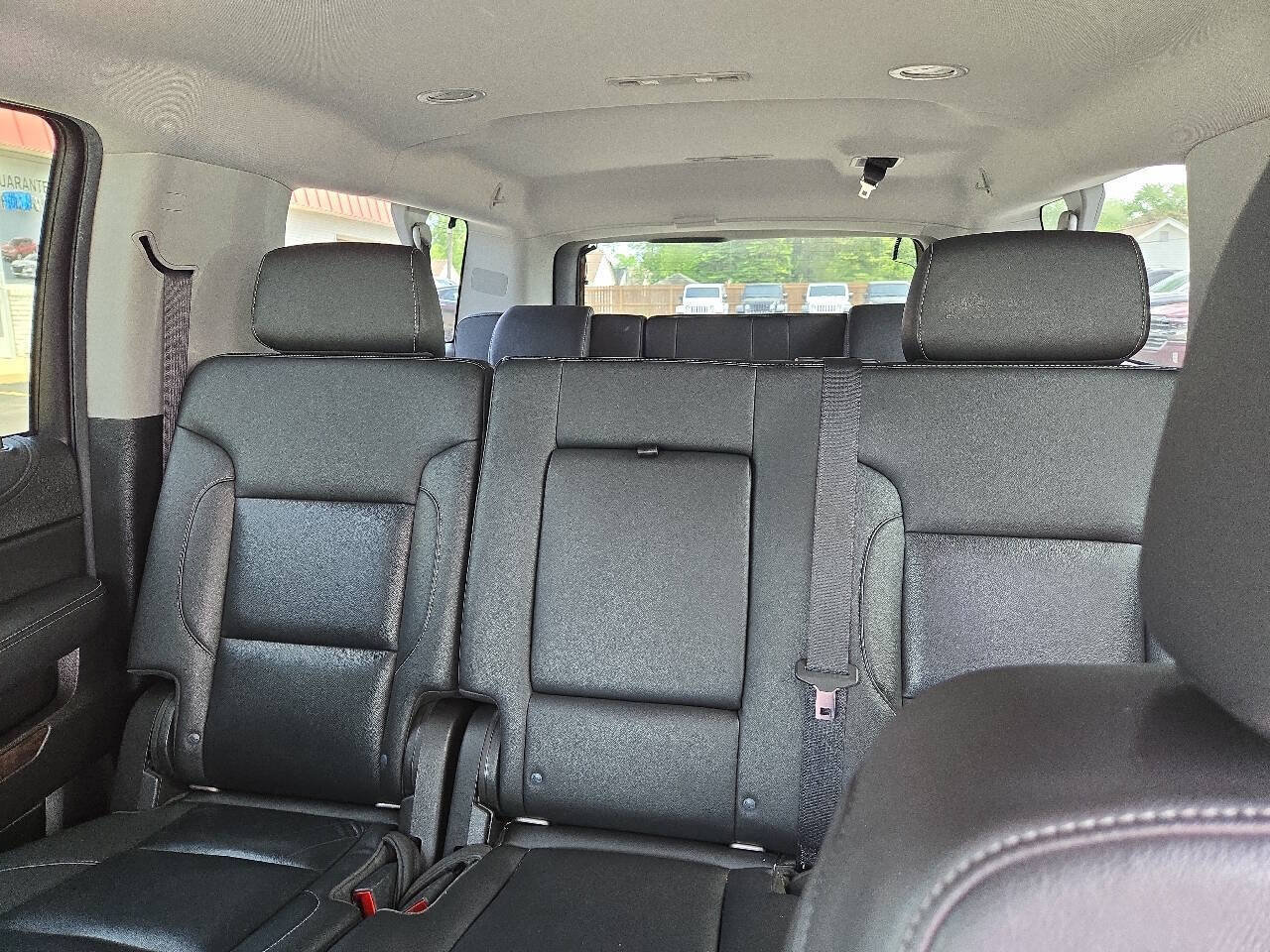 Used 2020 Chevrolet Suburban LT AWD/4WD image 21
