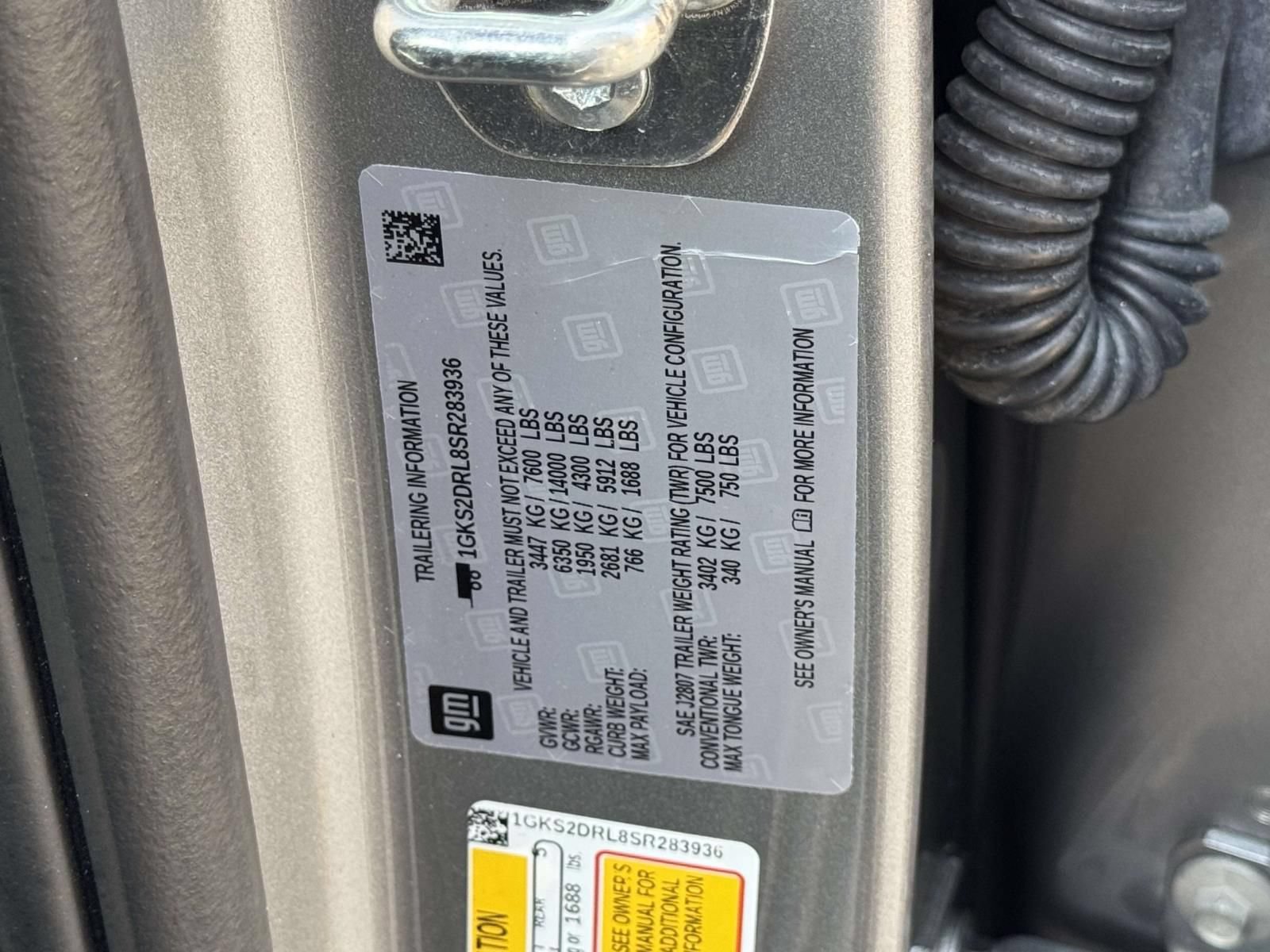 Used 2025 GMC Yukon Denali AWD/4WD image 32