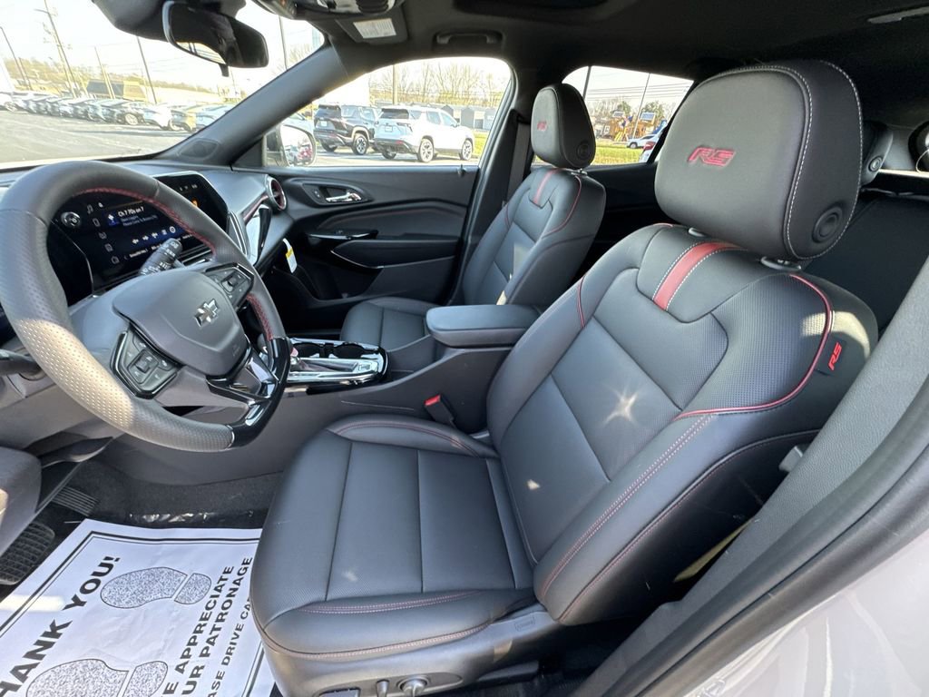 New 2026 Chevrolet Trax RS w/ Sunroof Package image 11