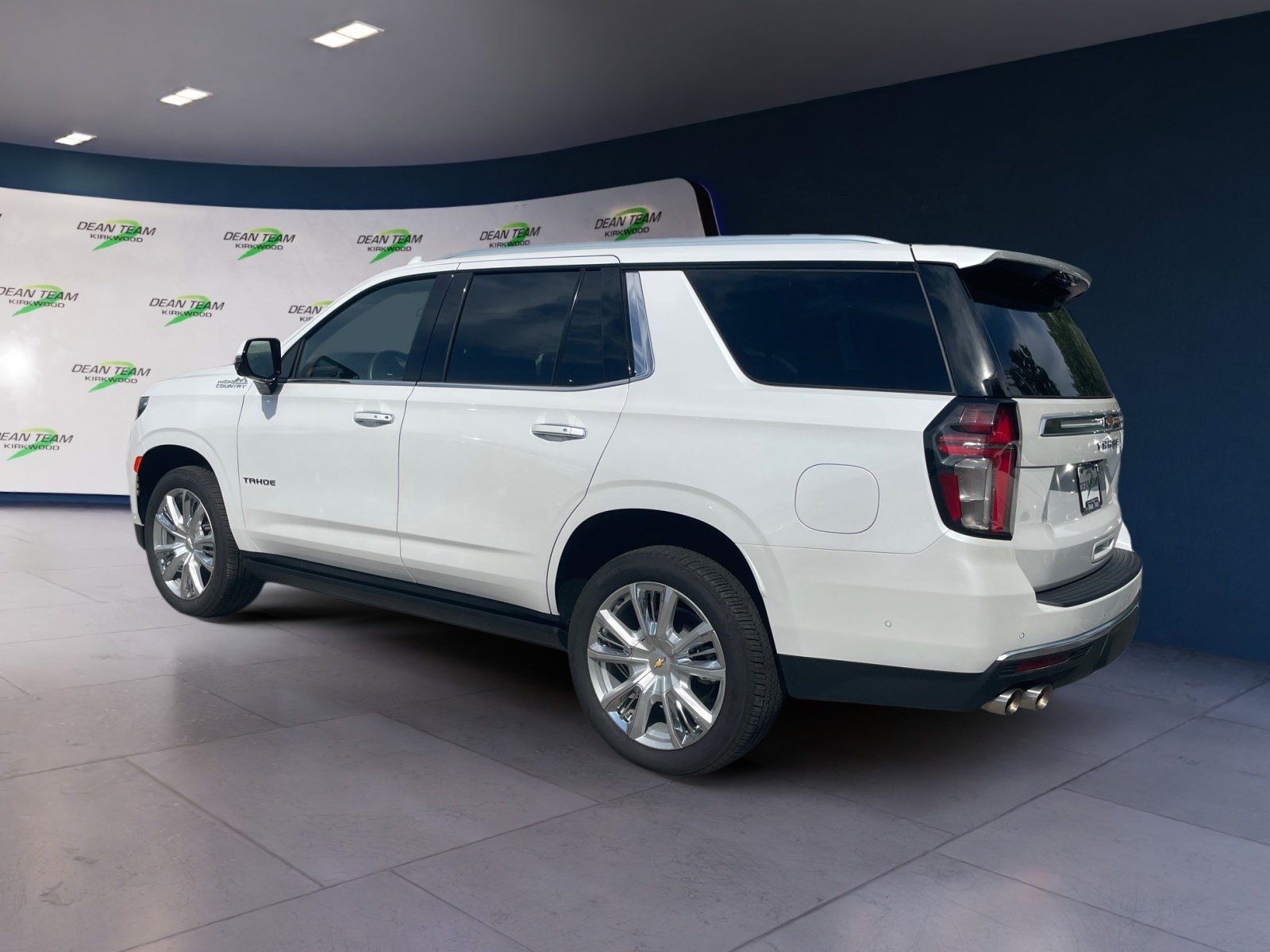Used 2023 Chevrolet Tahoe High Country w/ Advanced Technology Package image 4