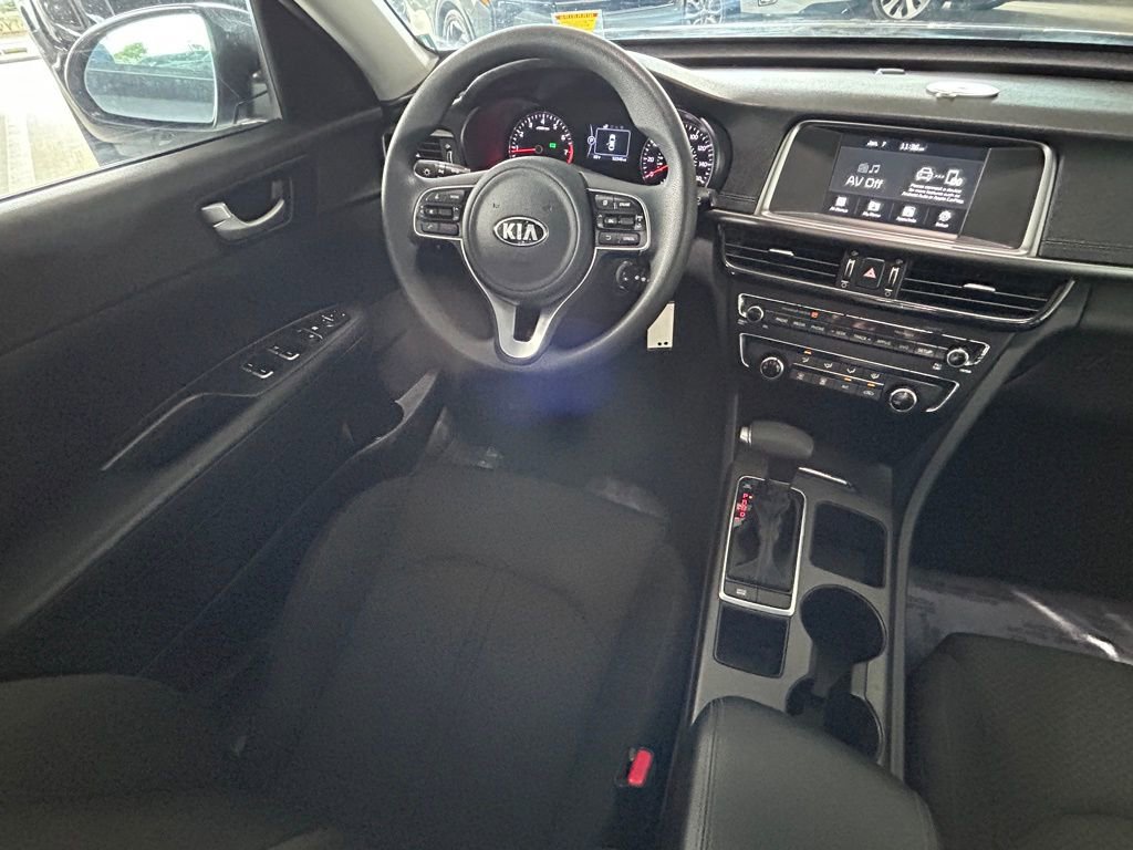 Used 2018 Kia Optima LX image 9