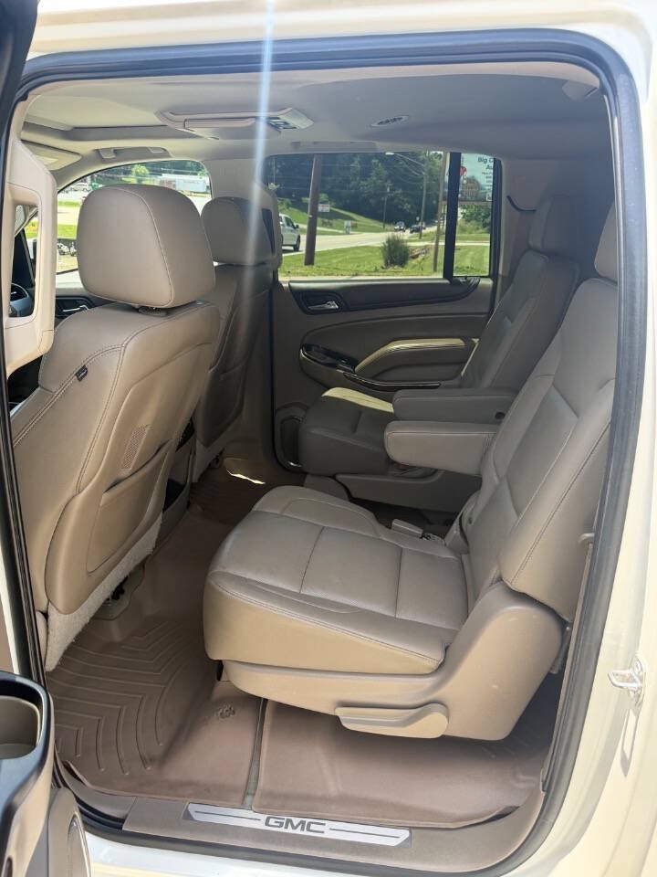 Used 2015 GMC Yukon XL SLT w/ Open Road Package AWD/4WD image 11