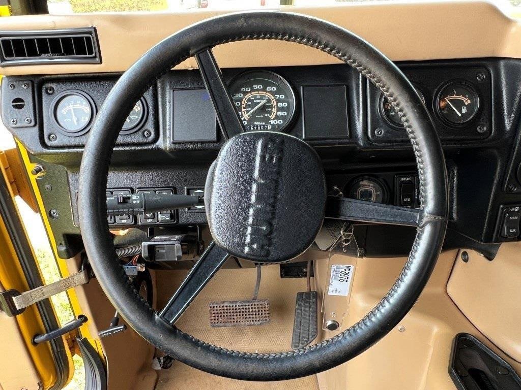 Used 1999 HUMMER H1 4-Door Open Top image 20