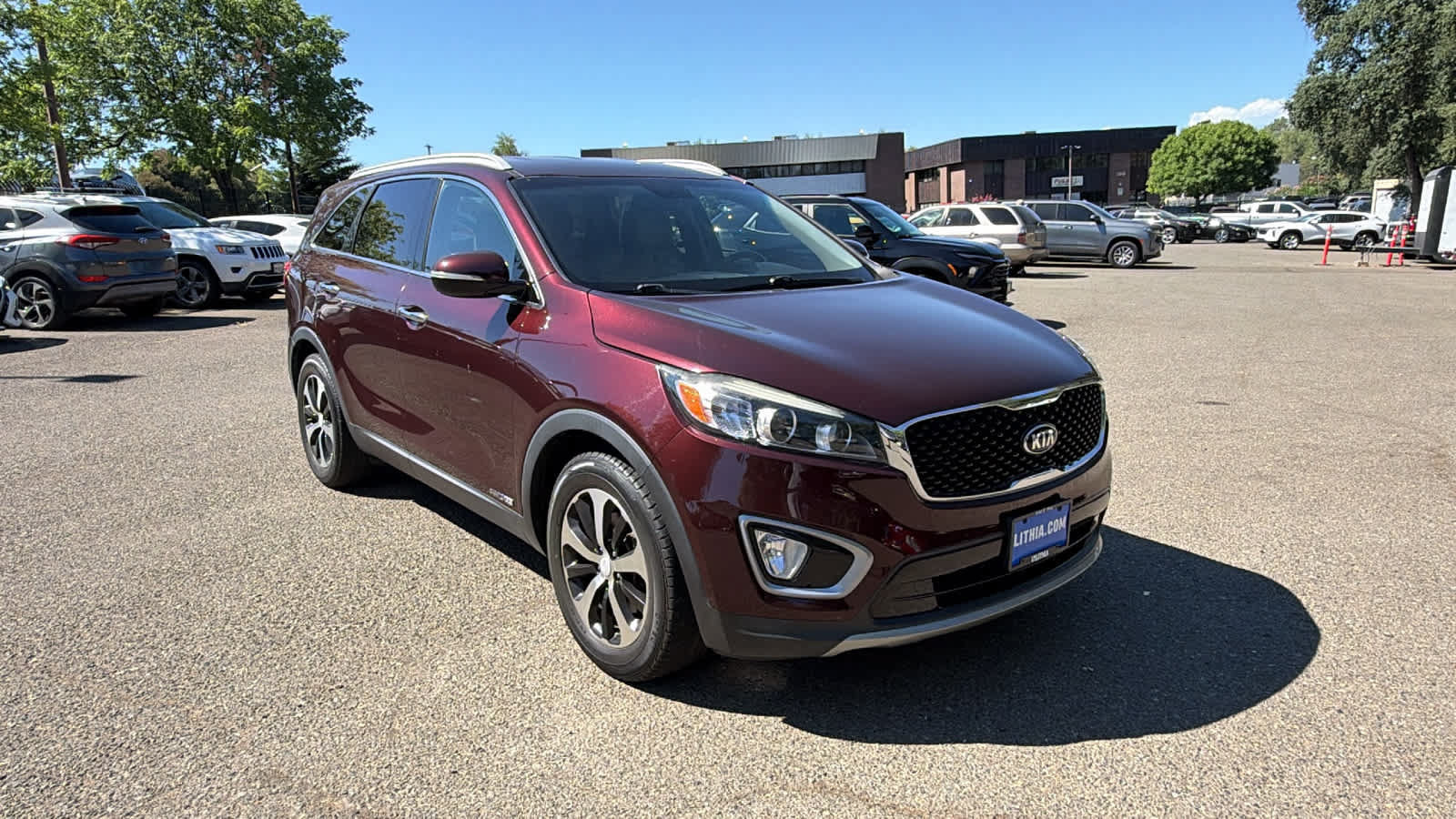 Used 2017 Kia Sorento EX w/ EX V6 Premium Package AWD/4WD image 3
