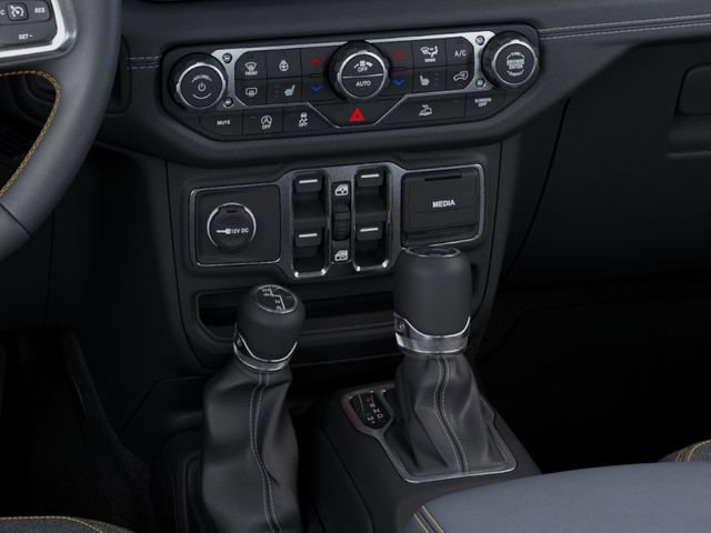 New 2026 Jeep Wrangler Unlimited Sahara AWD/4WD image 24